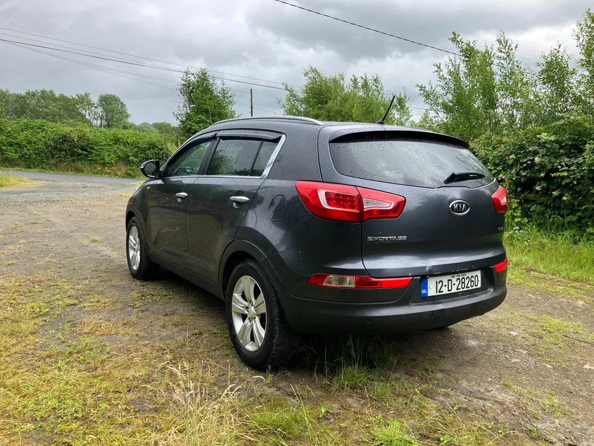 Kia Sportage III (SL) 2.0 CRDi 4WD Automatic - Image 4