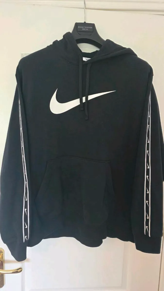 Nike Hoodie - Image 1