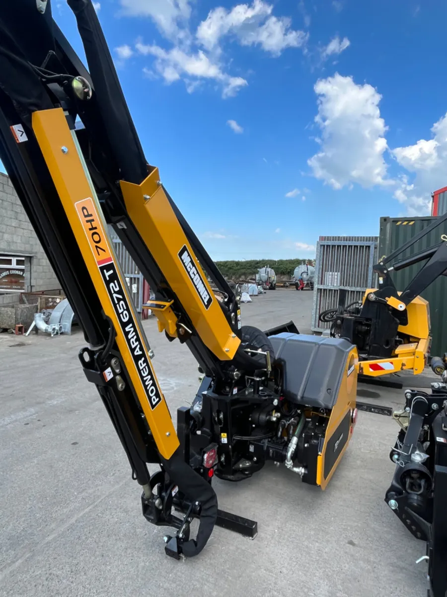 Full range of New McConnel hedge cutters  🚜🚜 - Image 4