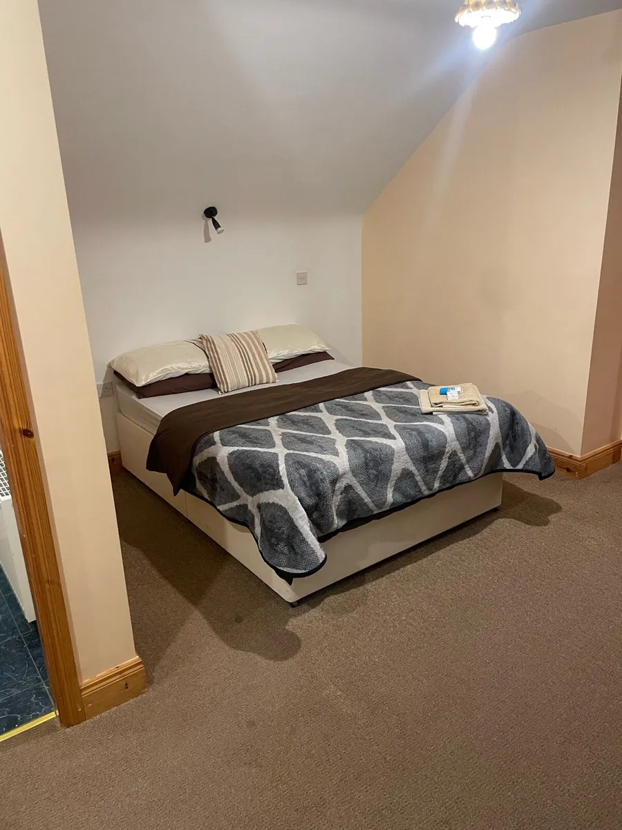 Room to rent - Image 1