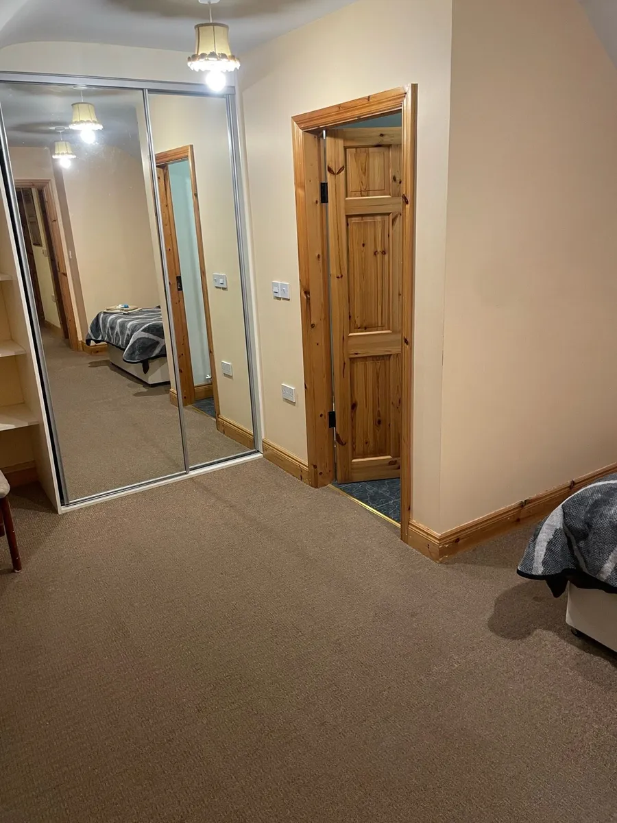 Room to rent - Image 2