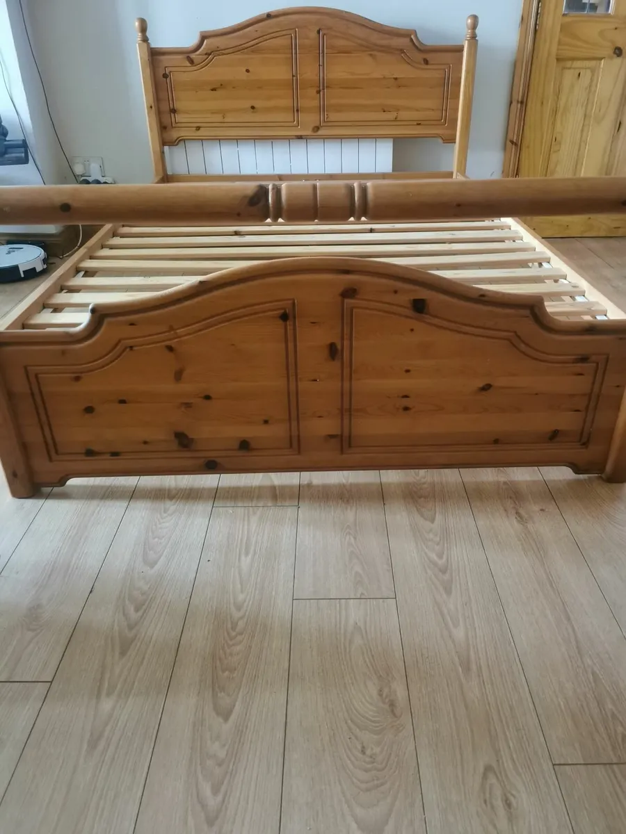 Solid Pine Quality Sturdy double Size bed frame - Image 2