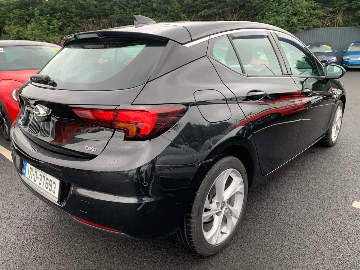 2017 Opel Astra Sri Automatic Nct 4/27, tax 7/25 - Image 4