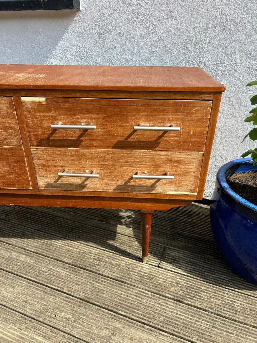 Vintage Dresser Deco Retro - Image 3