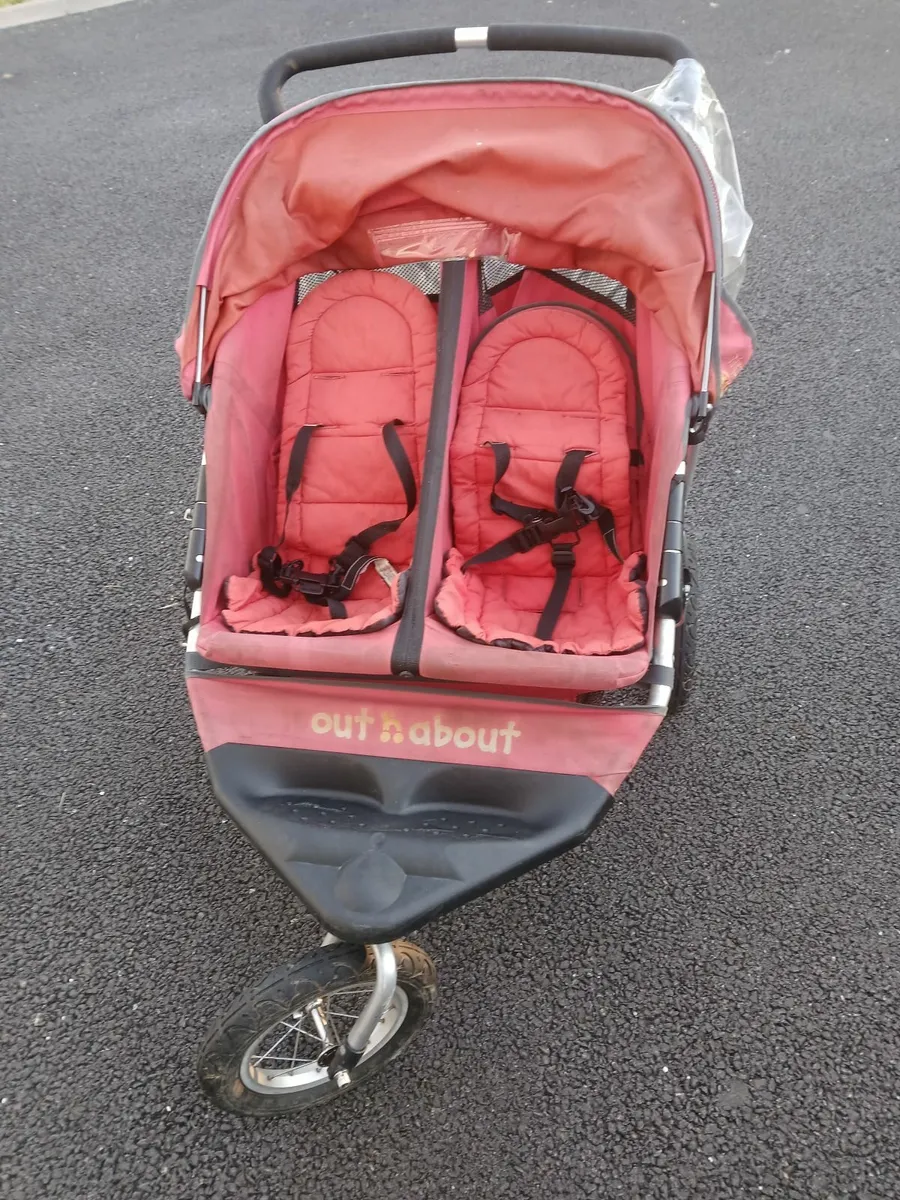 Out and about double buggie - Image 3