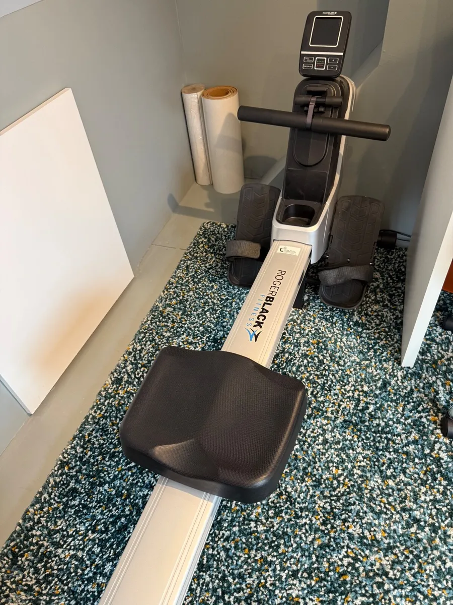 Rowing Machine - Image 3
