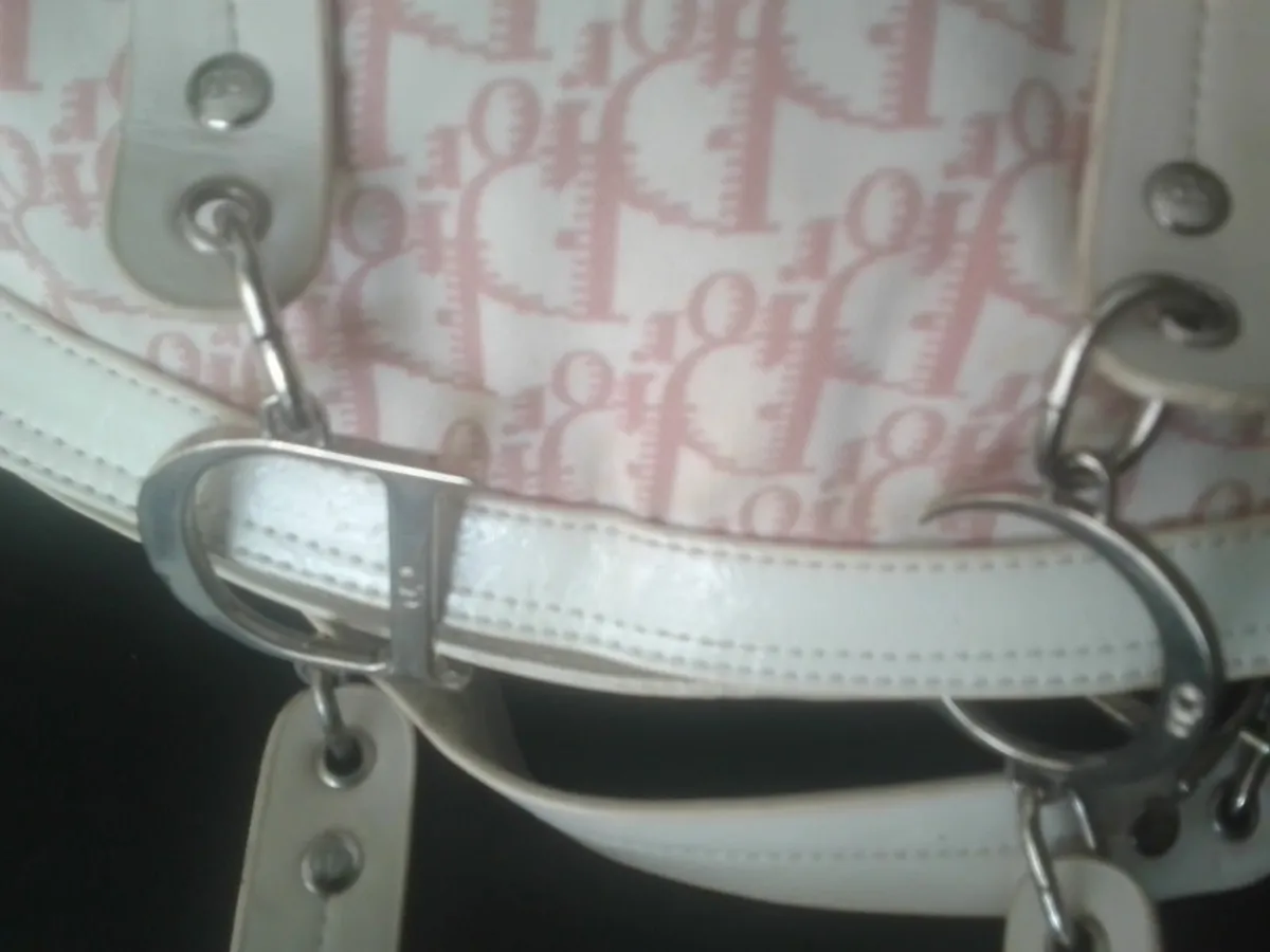VINTAGE CHRISTIAN DIOR EMBROIDERED HANDBAG - Image 2