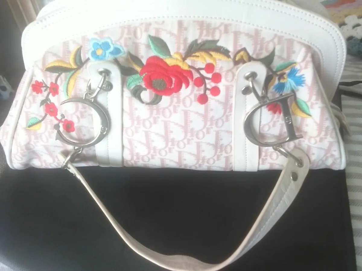 VINTAGE CHRISTIAN DIOR EMBROIDERED HANDBAG - Image 1