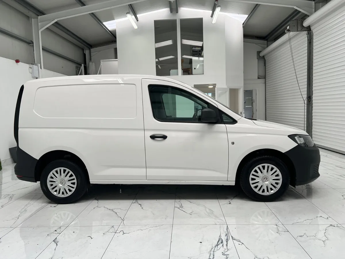 Volkswagen Caddy 2022 - Image 3