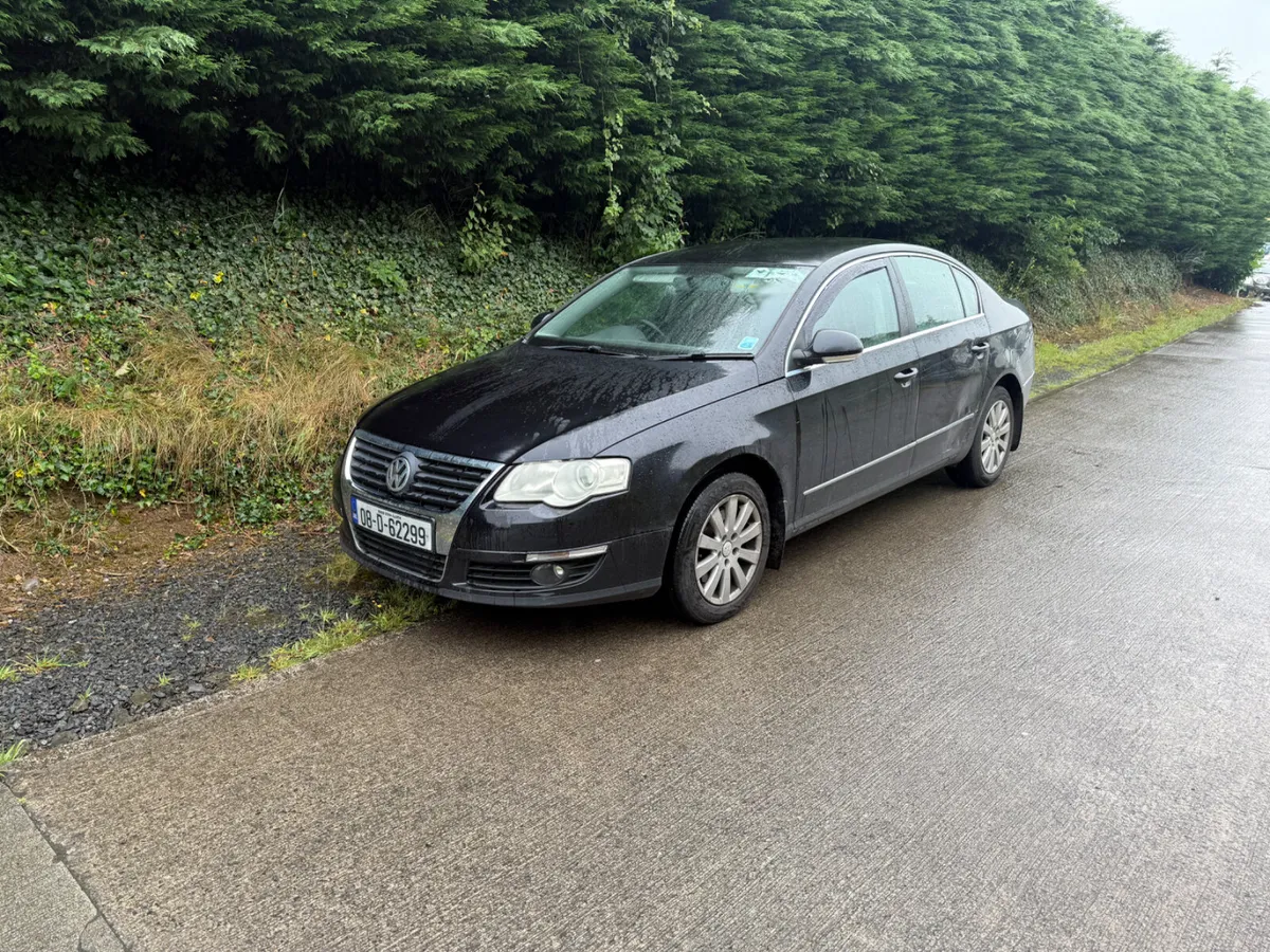 Volkswagen Passat 2008 - Image 2