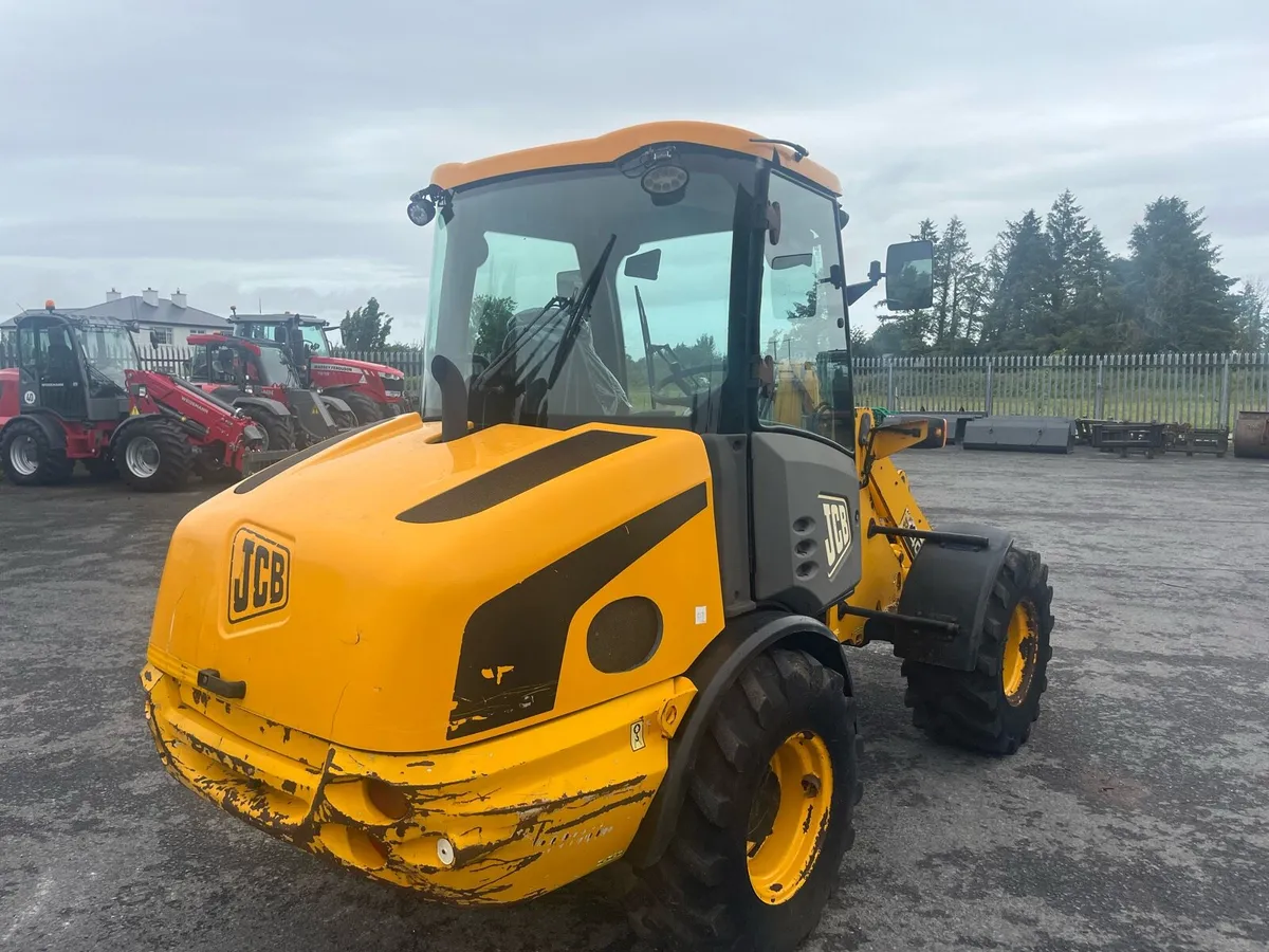 JCB 406 - Image 4
