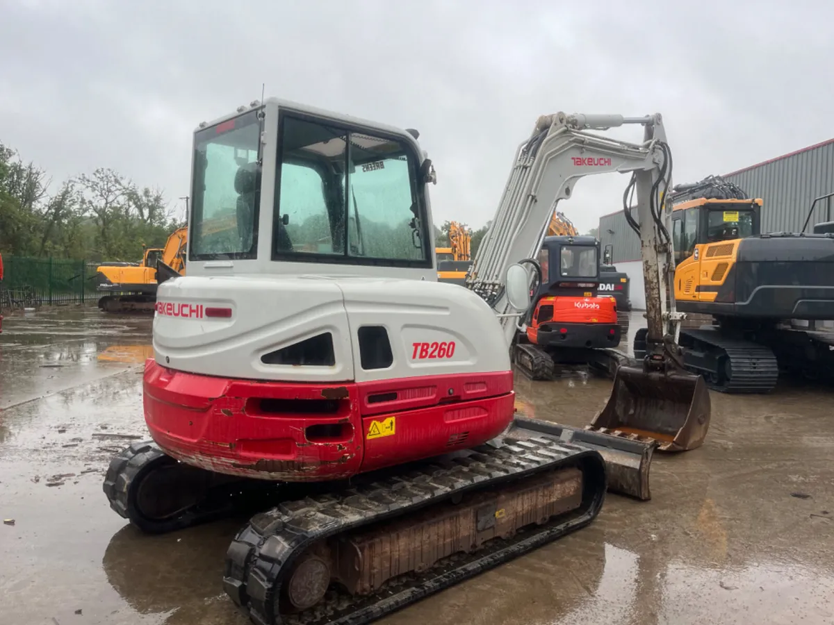 Takeuchi TB260 Mini Excavator - Image 4