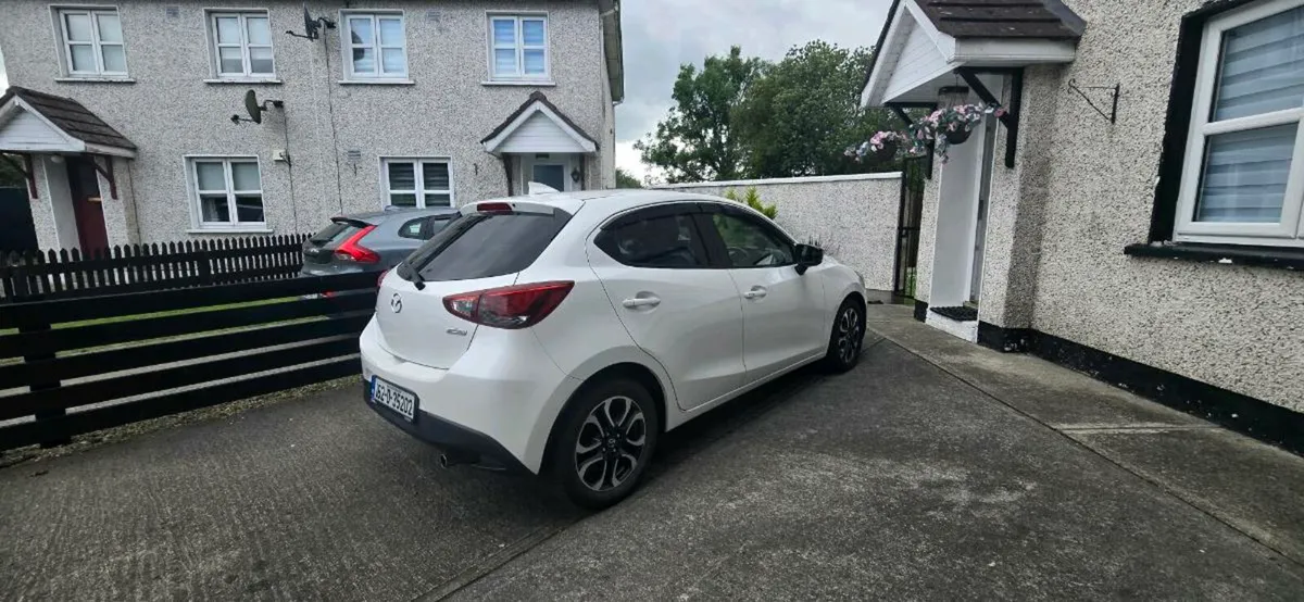Mazda Demio LDA-DJ5FS 5DR AUTO 2016 - Image 2