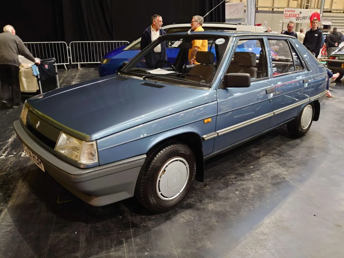 Renault 11GTL - Image 1