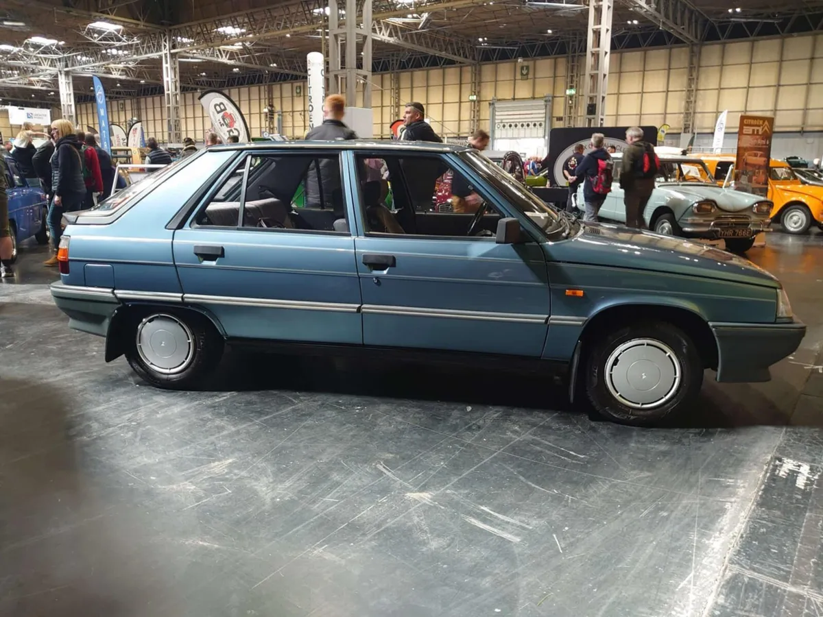 Renault 11GTL - Image 4