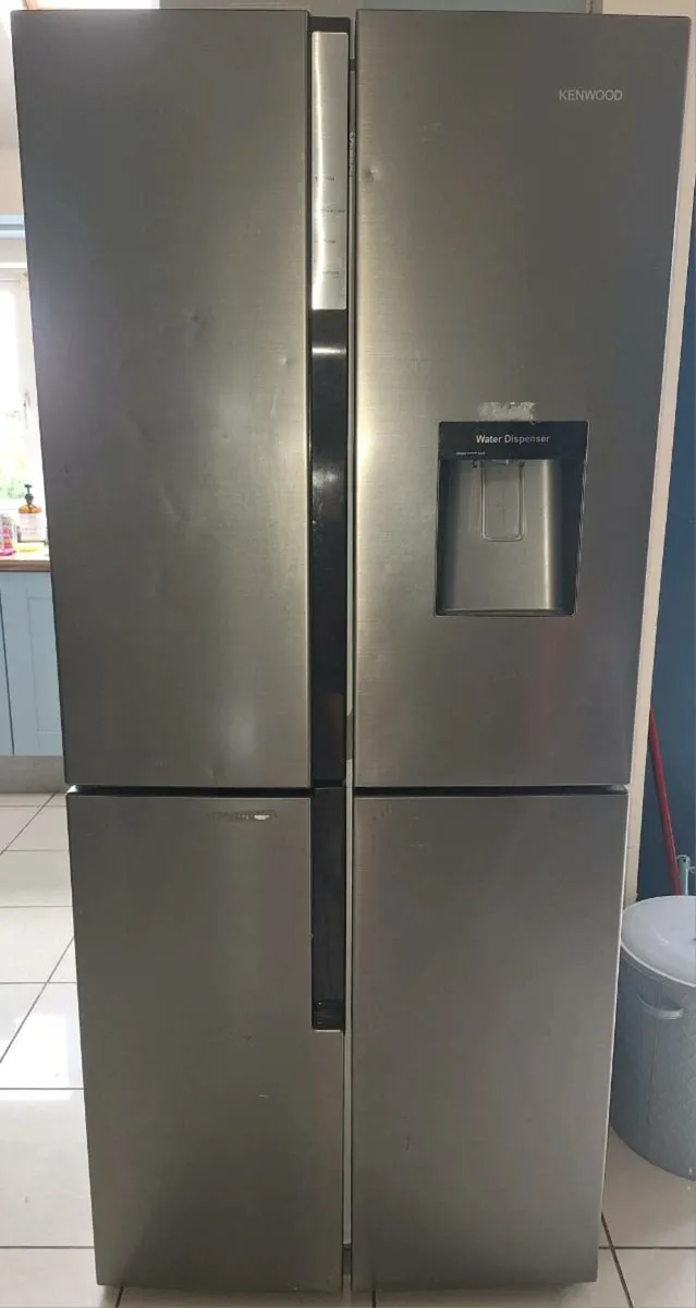 Fridge freezer - Image 1