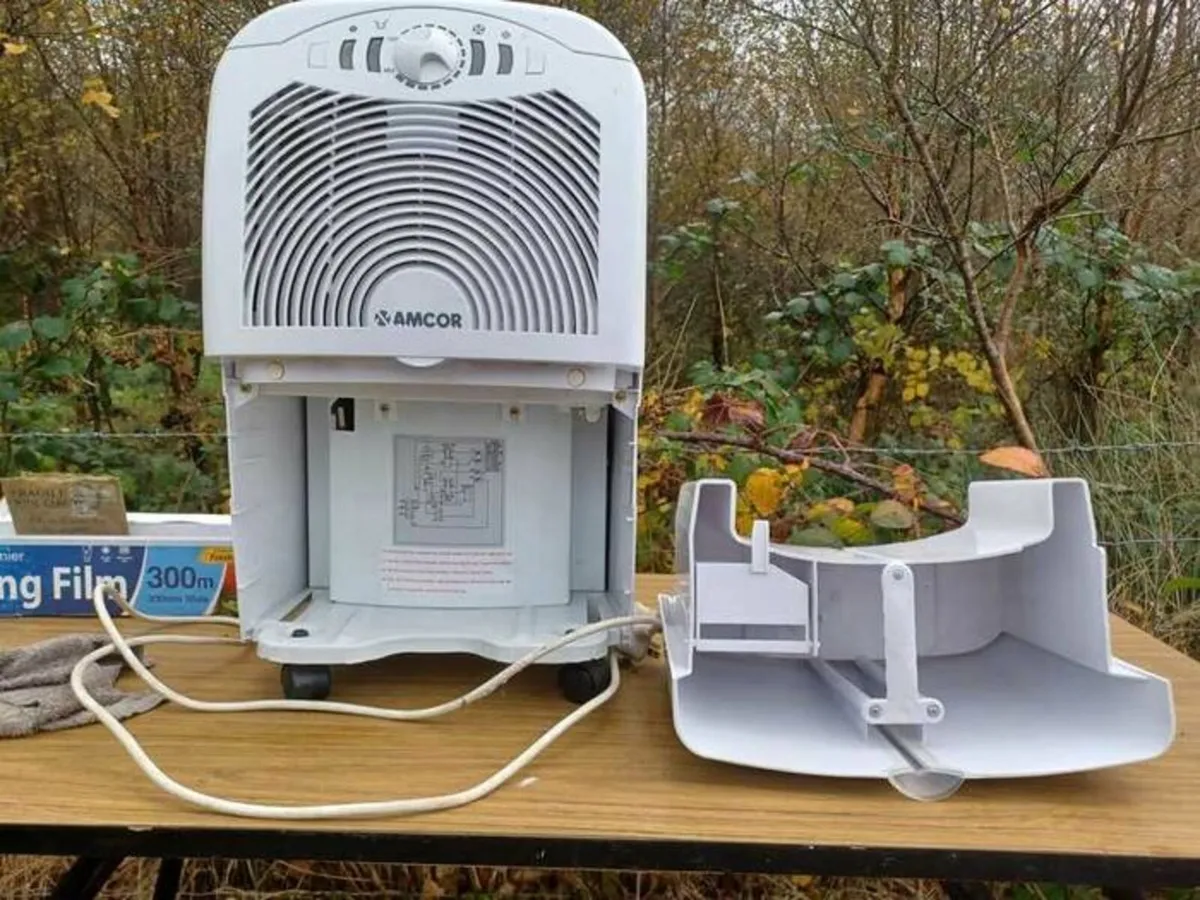 Amcor Dehumidifier - Image 2