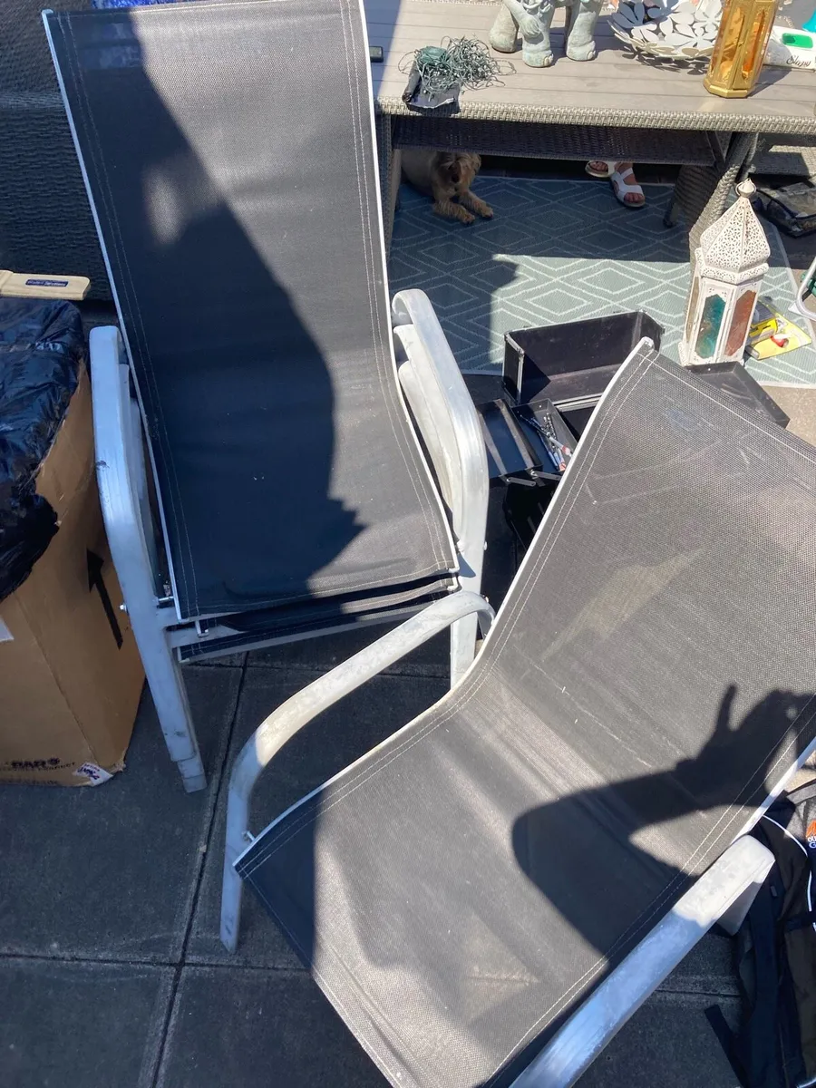 Garden chairs free to take, x 4