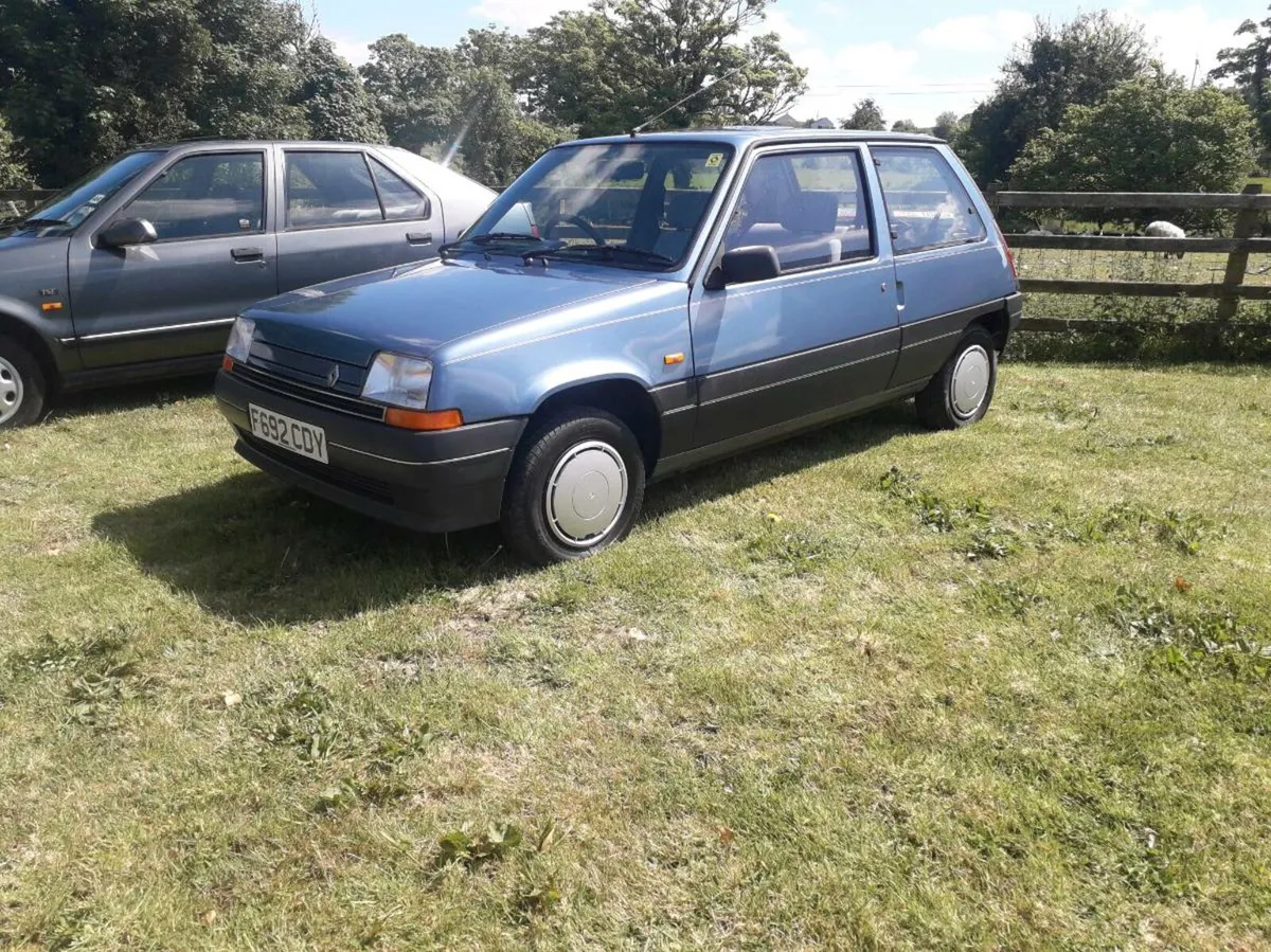 Renault 5 Auto - Image 2