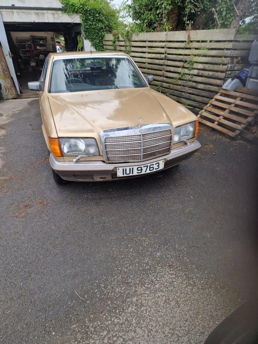 Mercedes Se380 1984 - Image 2