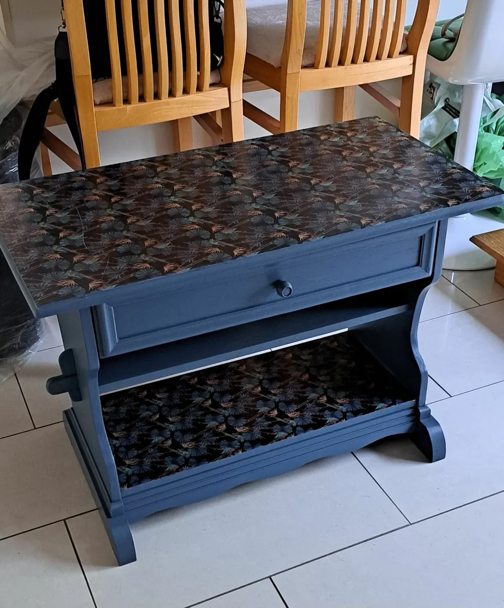 Tv stand - Image 2