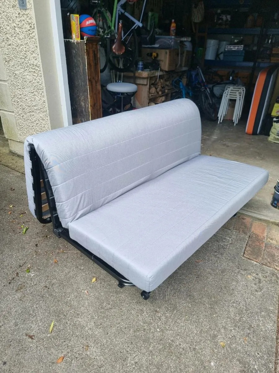 Futon - Image 1