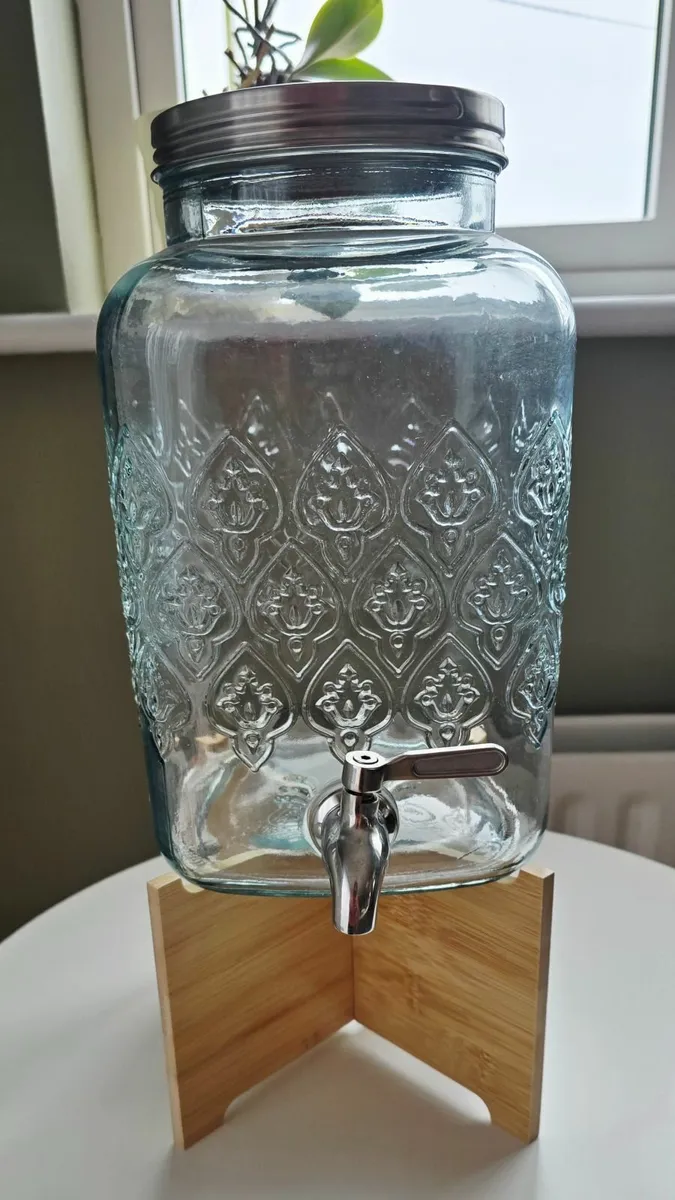 Ikea Jug with Tap & Bamboo stand