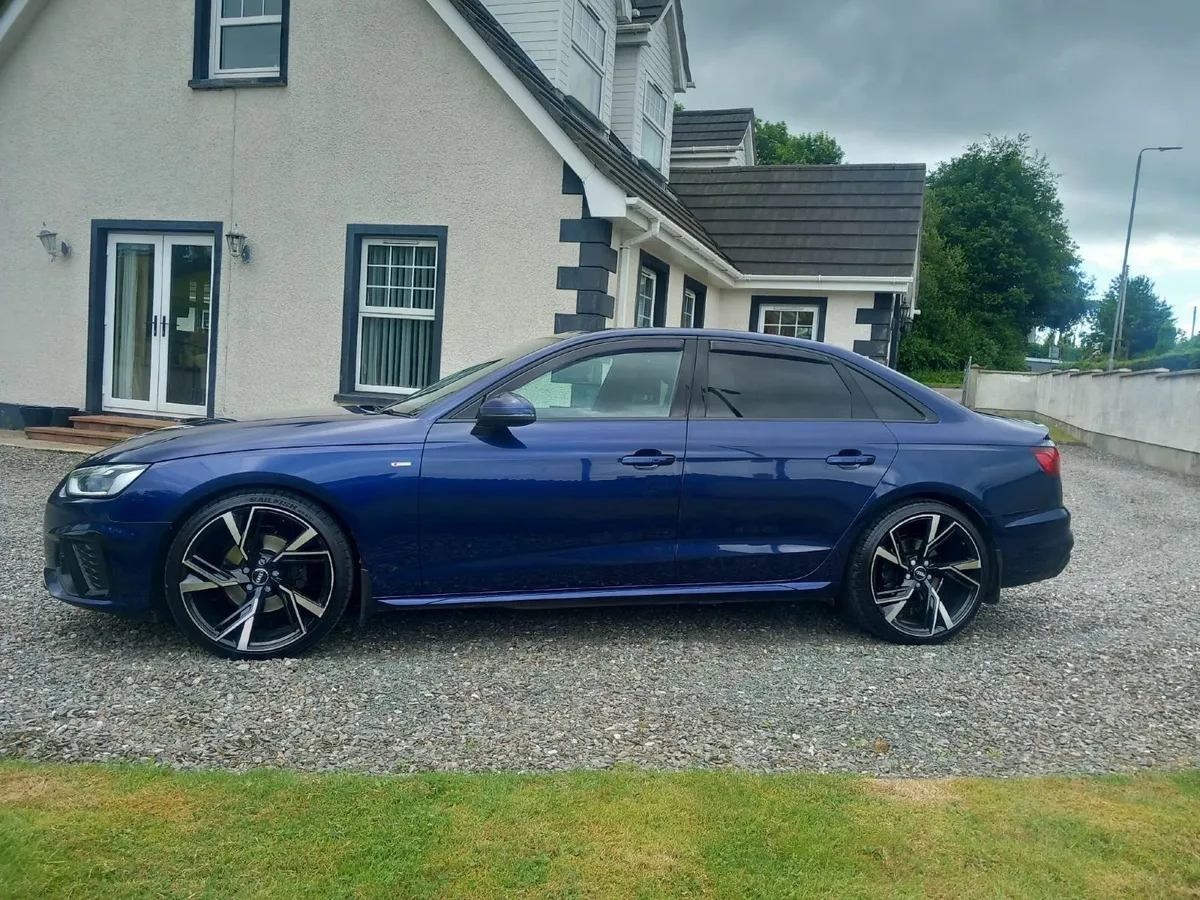 STUNNING 2020 AUDI A4 35 TDI S LINE S TRONIC WITH - Image 4