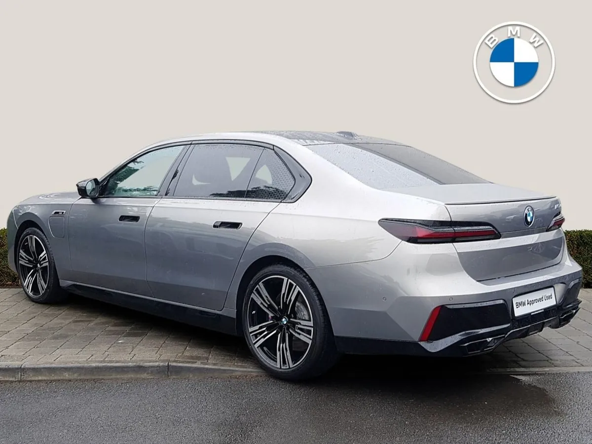 BMW 7 Series M760 - Image 3