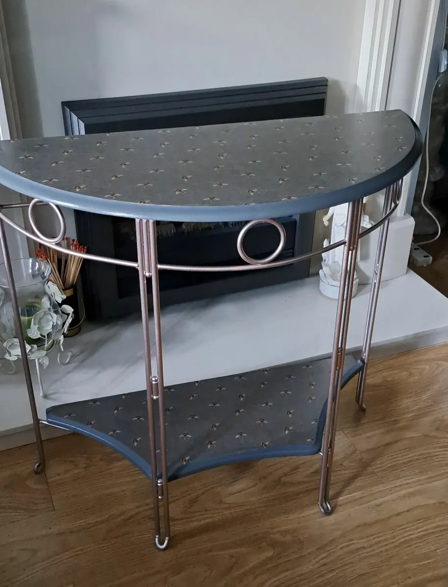 Table - Image 2
