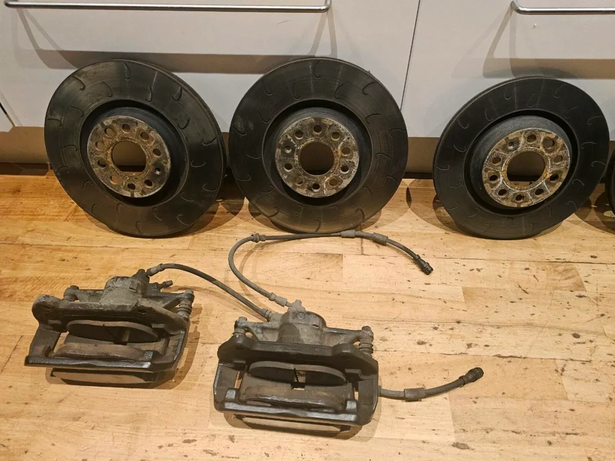 MK7 Golf R Brakes - Image 1