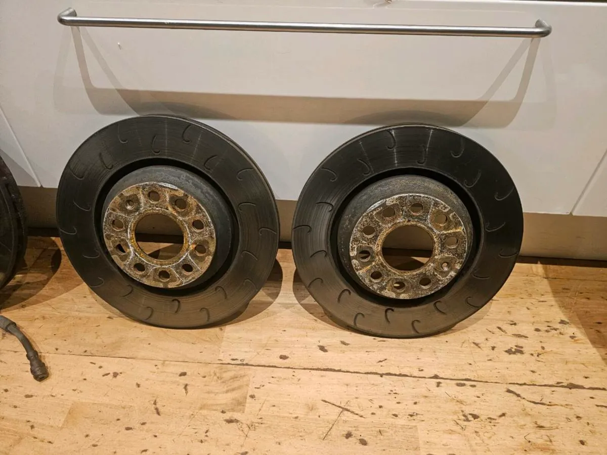 MK7 Golf R Brakes - Image 2