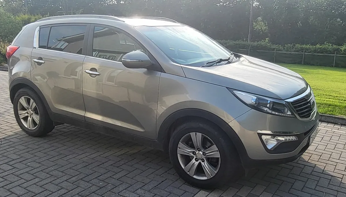 Kia Sportage 1.7L 2012 - Image 1