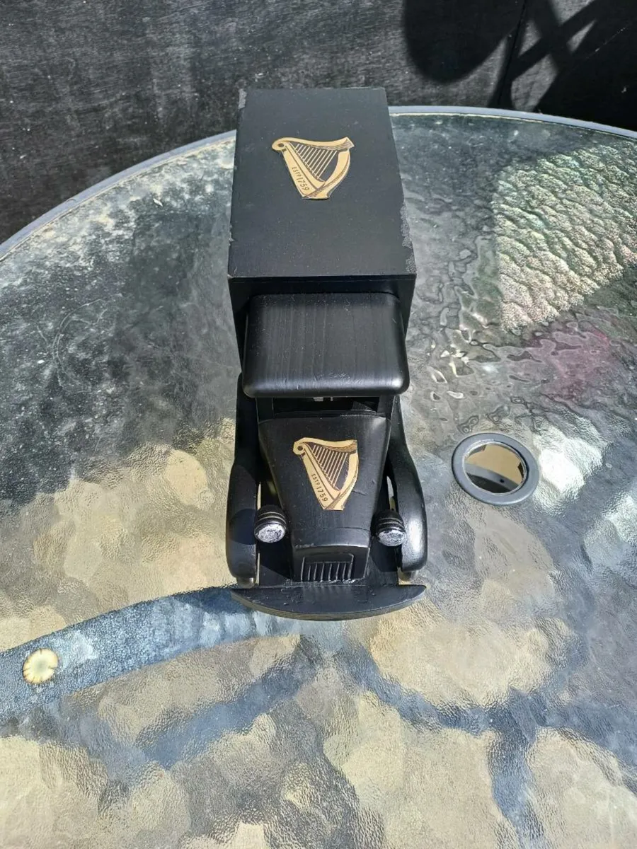 Large Vintage Guinness Truck - Image 3
