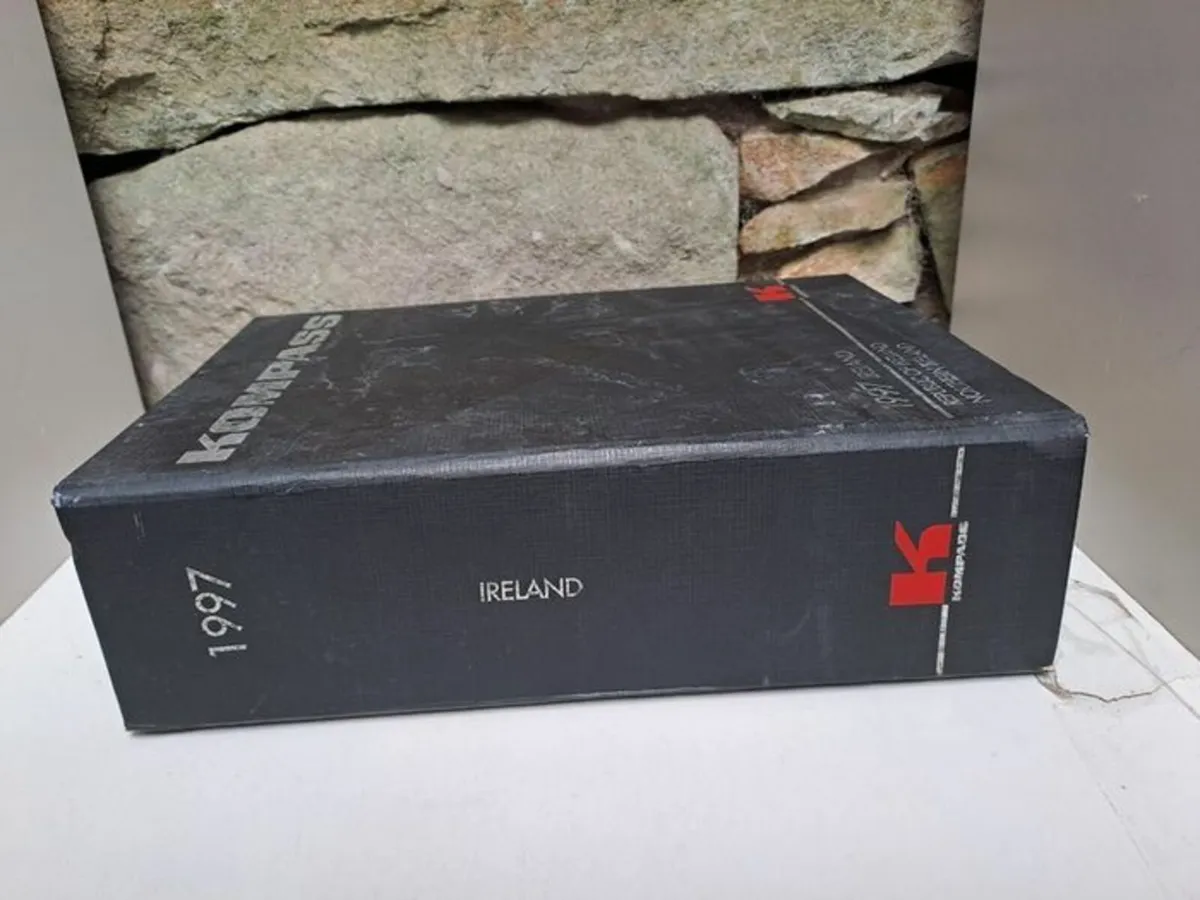 1997 Kompass business directory - Image 1