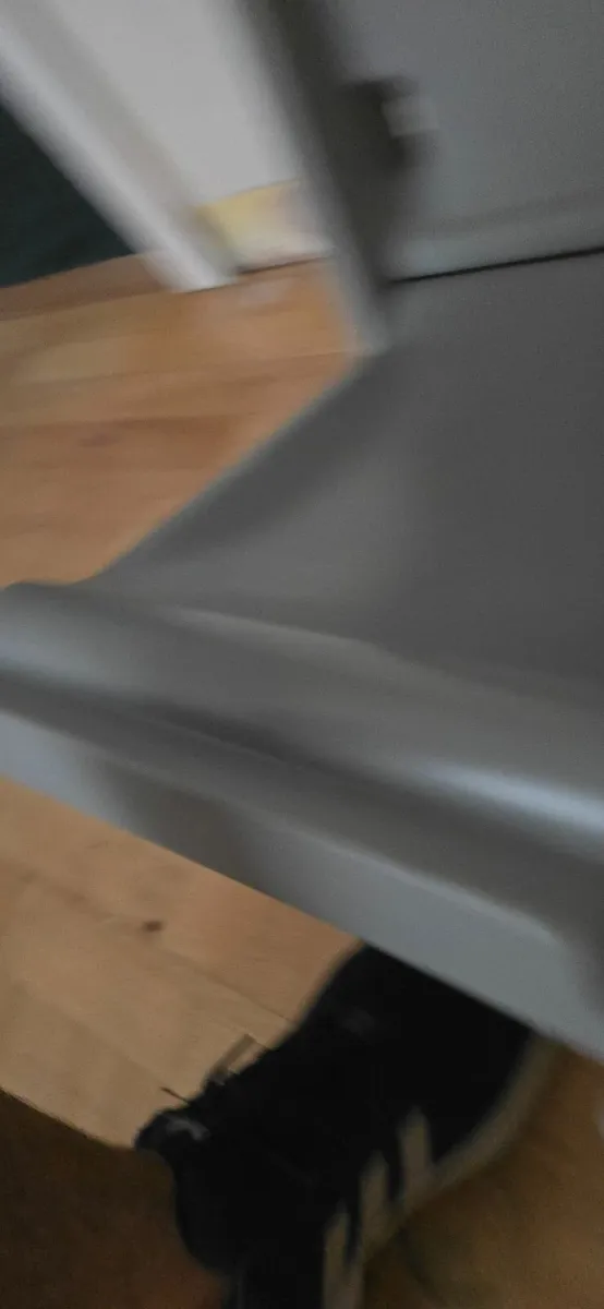 Nappy changing station - Image 4