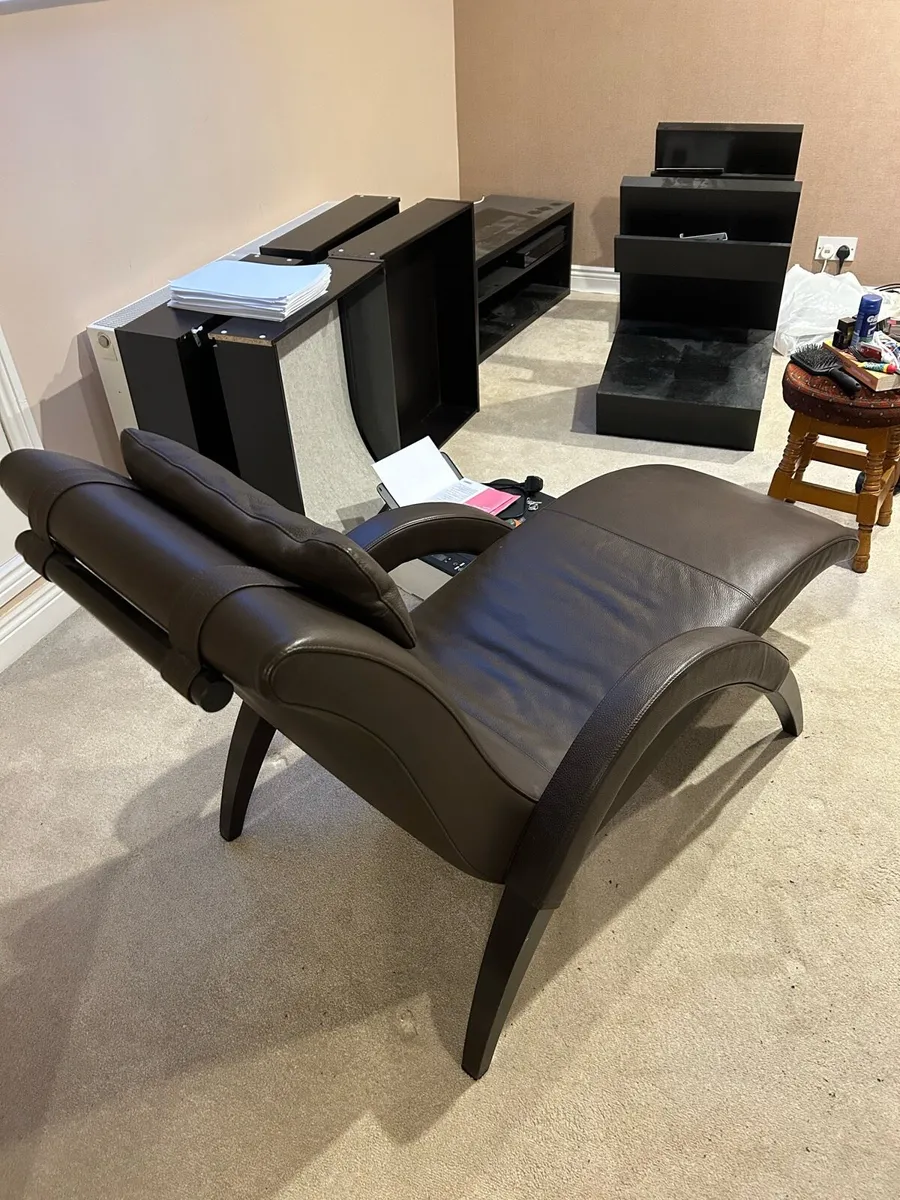 Leather Lounge Chair - Image 4