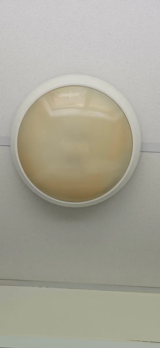 Bathroom light