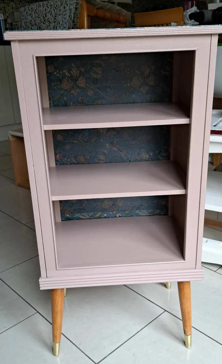 Cabinet - Image 2