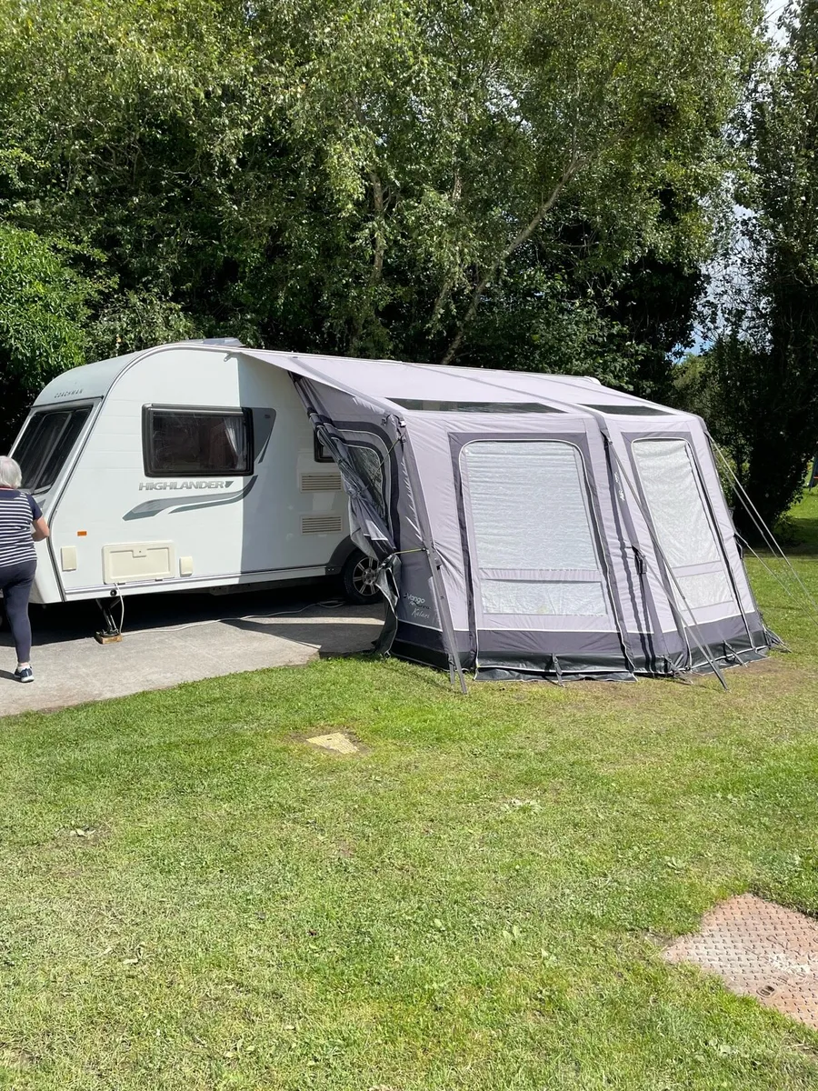 Caravan - Image 4
