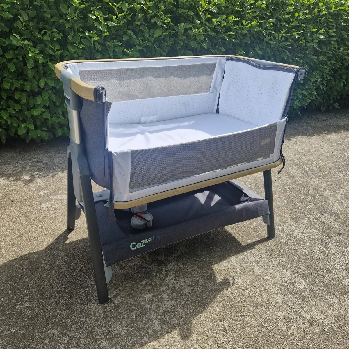 Tutti Bambini CoZee co-sleeper - Image 3