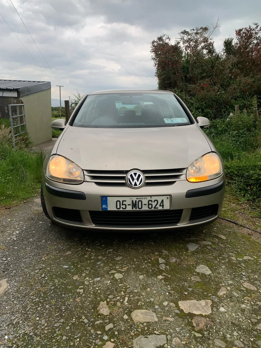 2005 VW 1.4 Petrol  Golf - Image 1