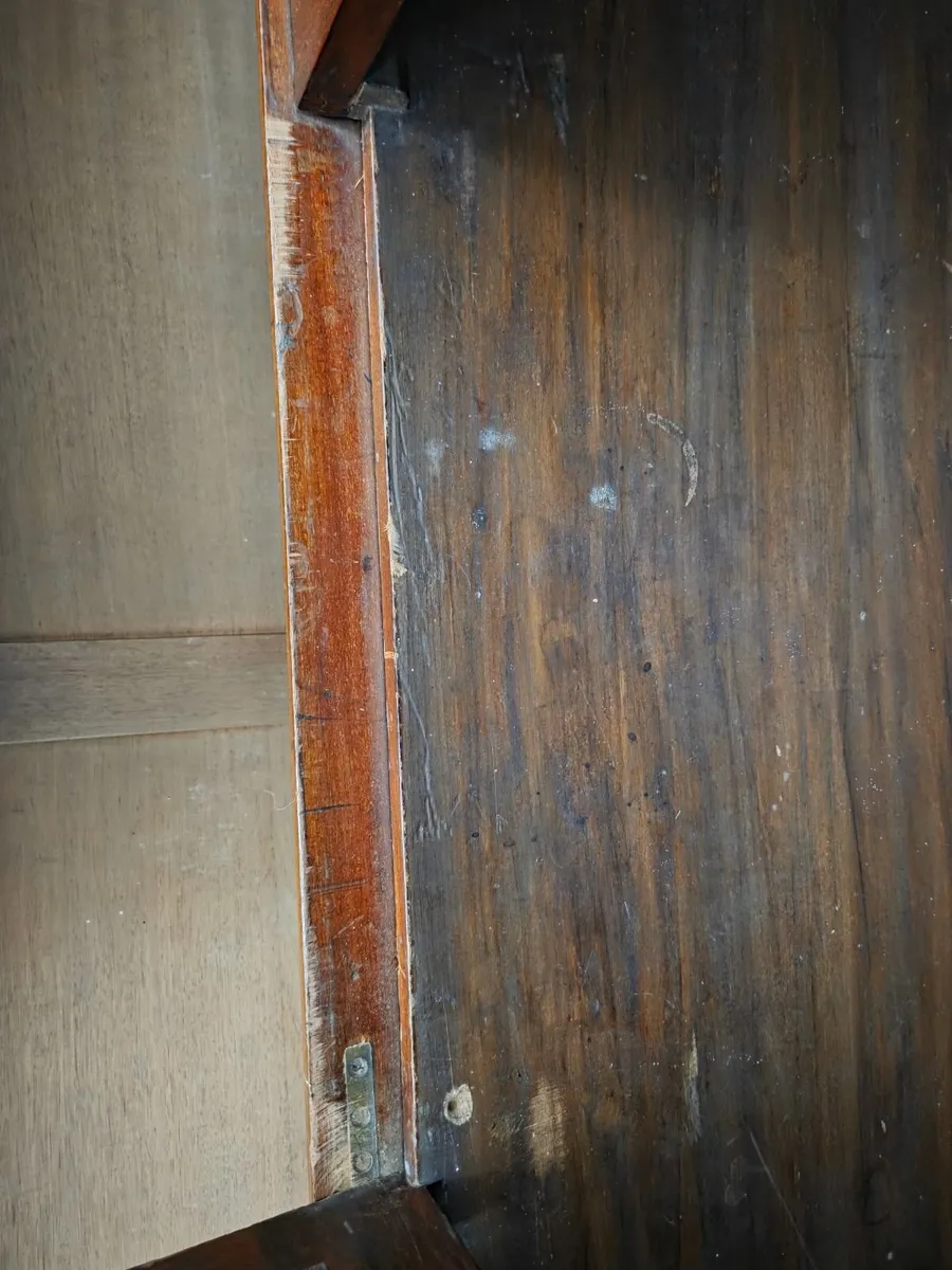 Wardrobe - Free Standing - Image 4