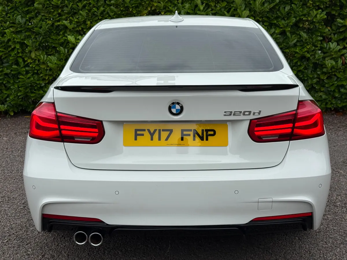 BMW 3-Series 2017 M-Sport - Image 3