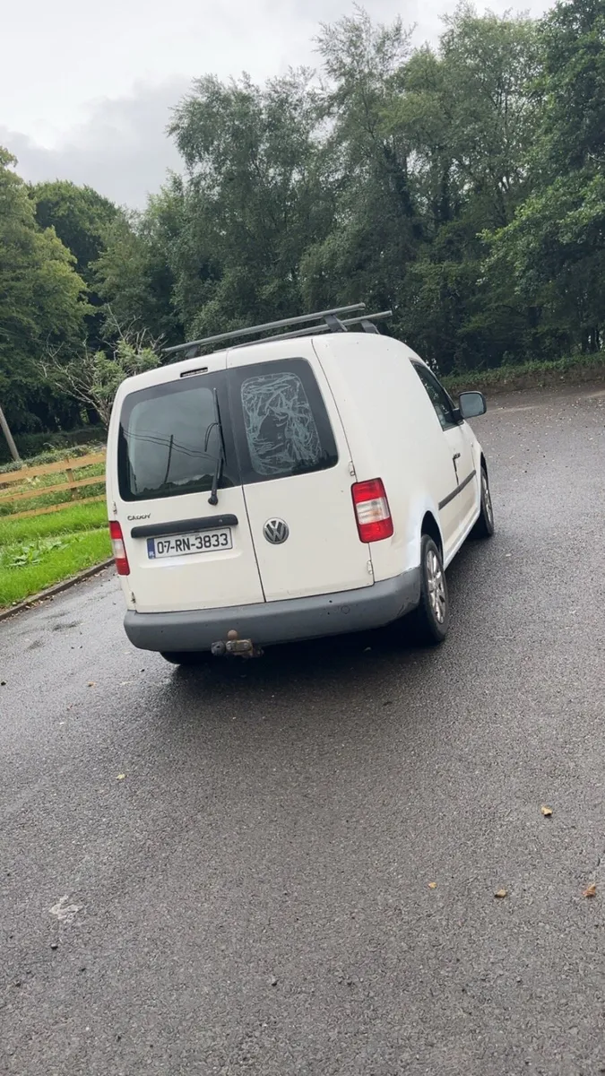 Vw Caddy - Image 3