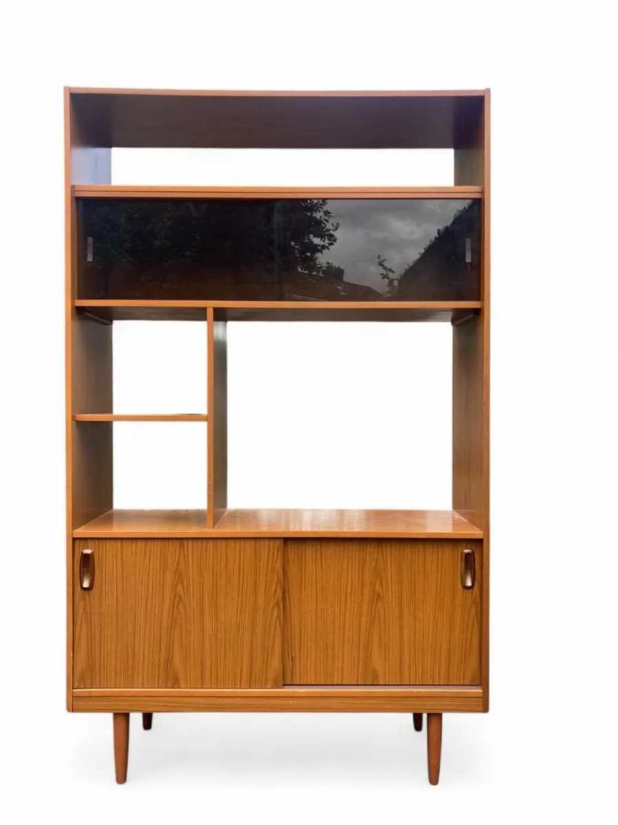 Bookcase - Mid Century Design. - Image 2
