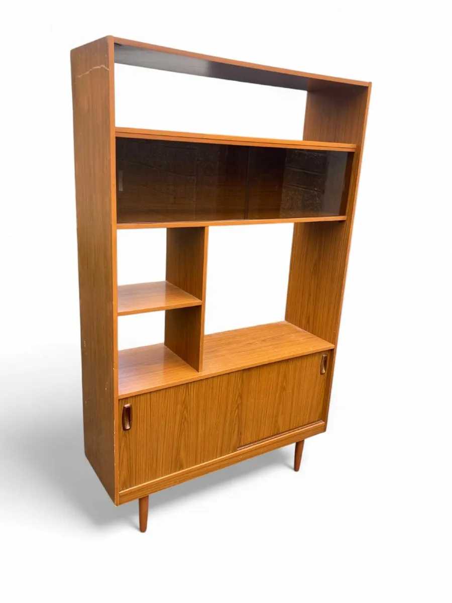 Bookcase - Mid Century Design. - Image 4