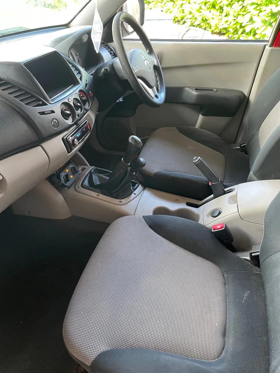 Mitsubishi L200 2012 - Image 3