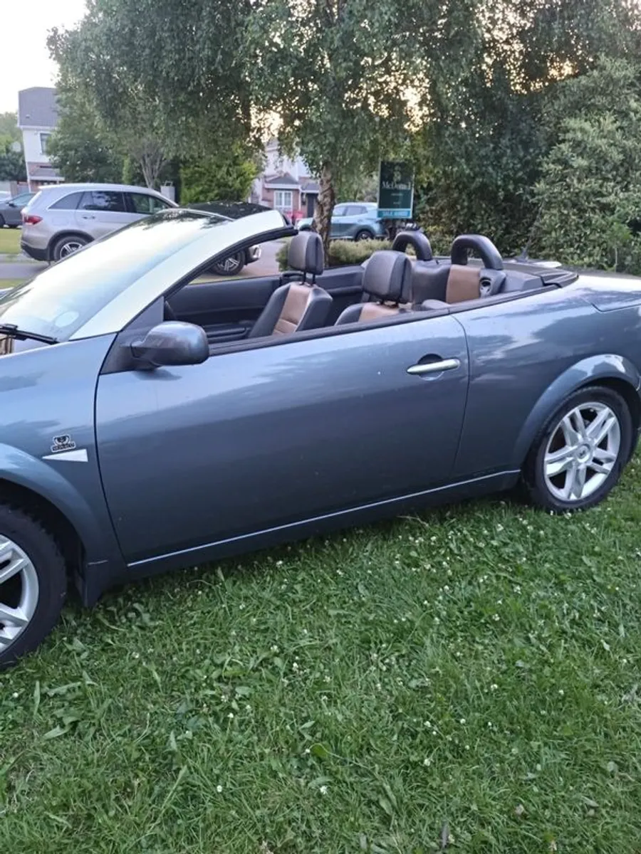 2008 Renault Megane Monaco - Image 1