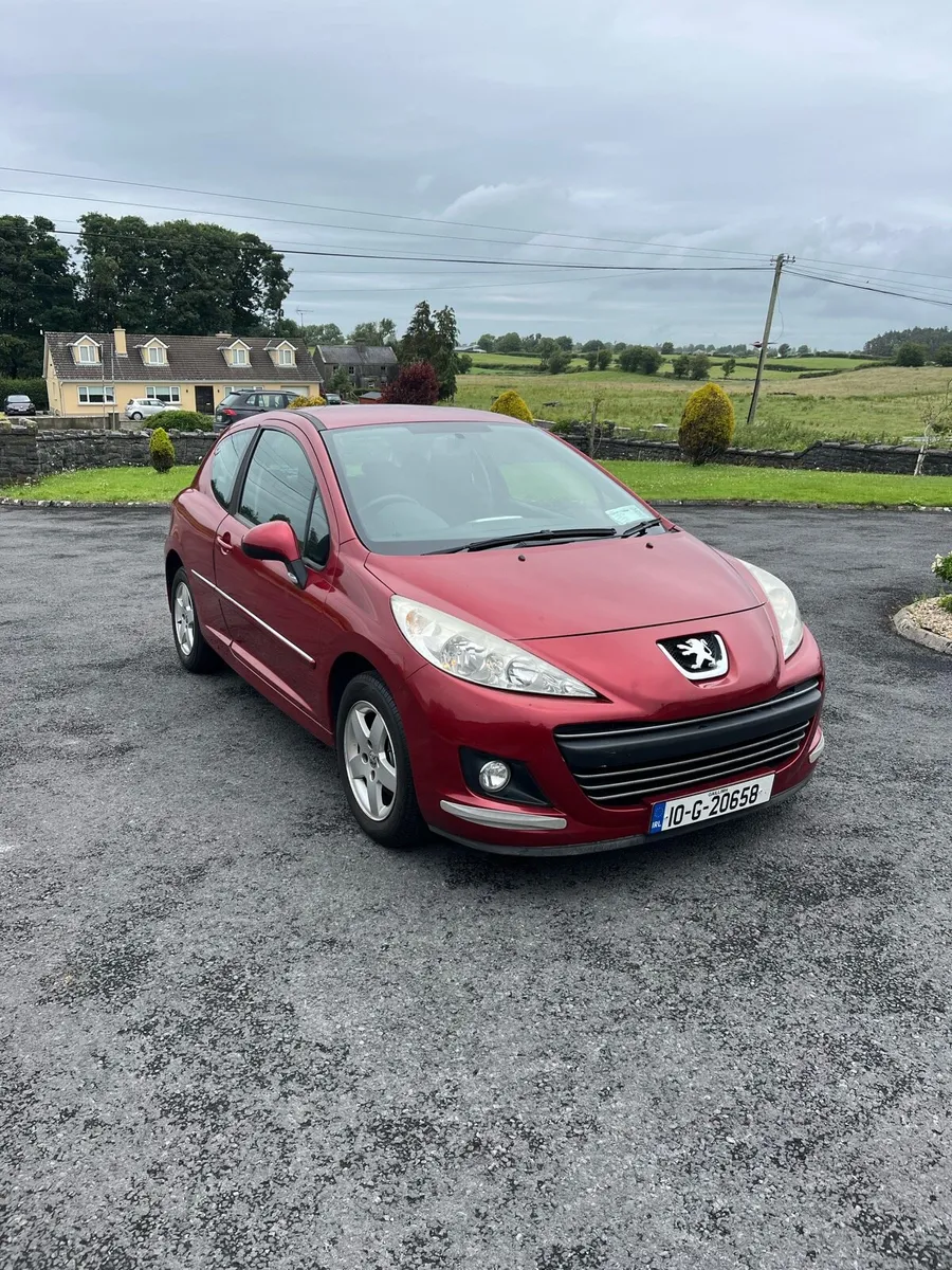 2010 Peugeot 207 - Image 1